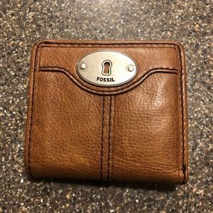 Fossil wallet
